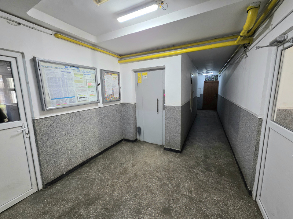 De vanzare 2 camere langa Oraselul Copiilor(la Brancoveanu)