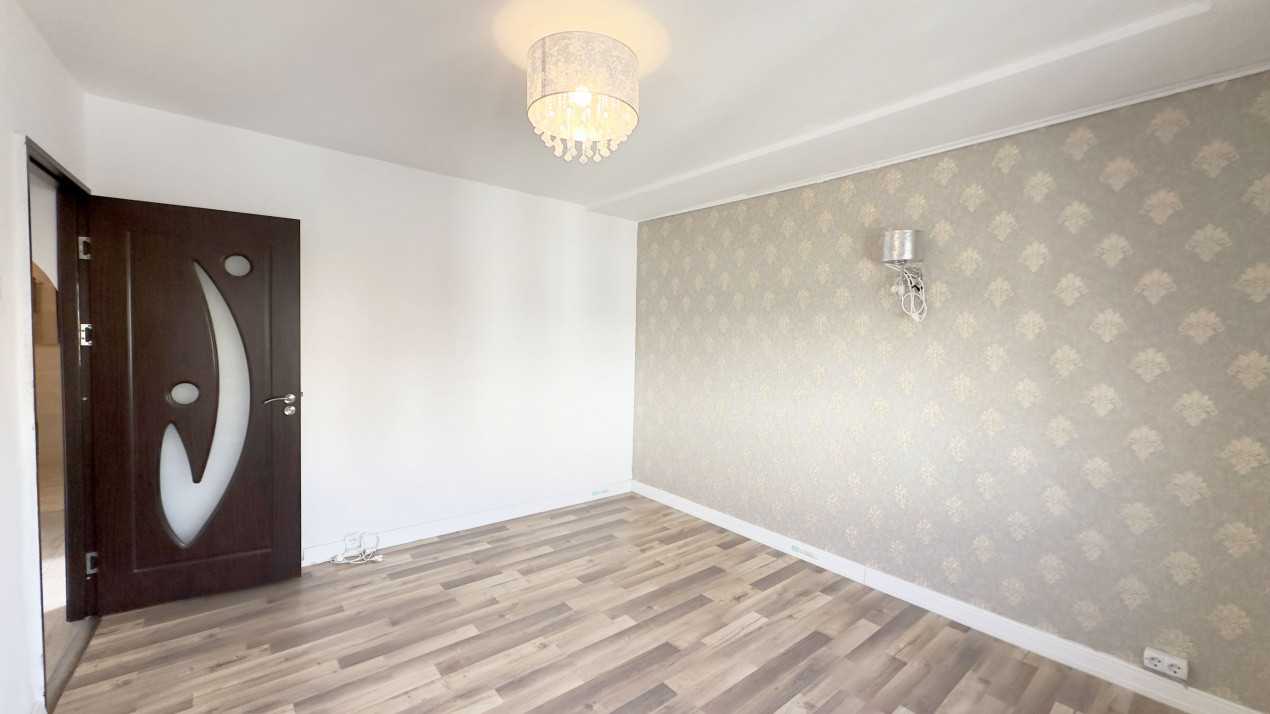 Apartament luminos 3 camere, decomandat, vedere liberă, Vitan