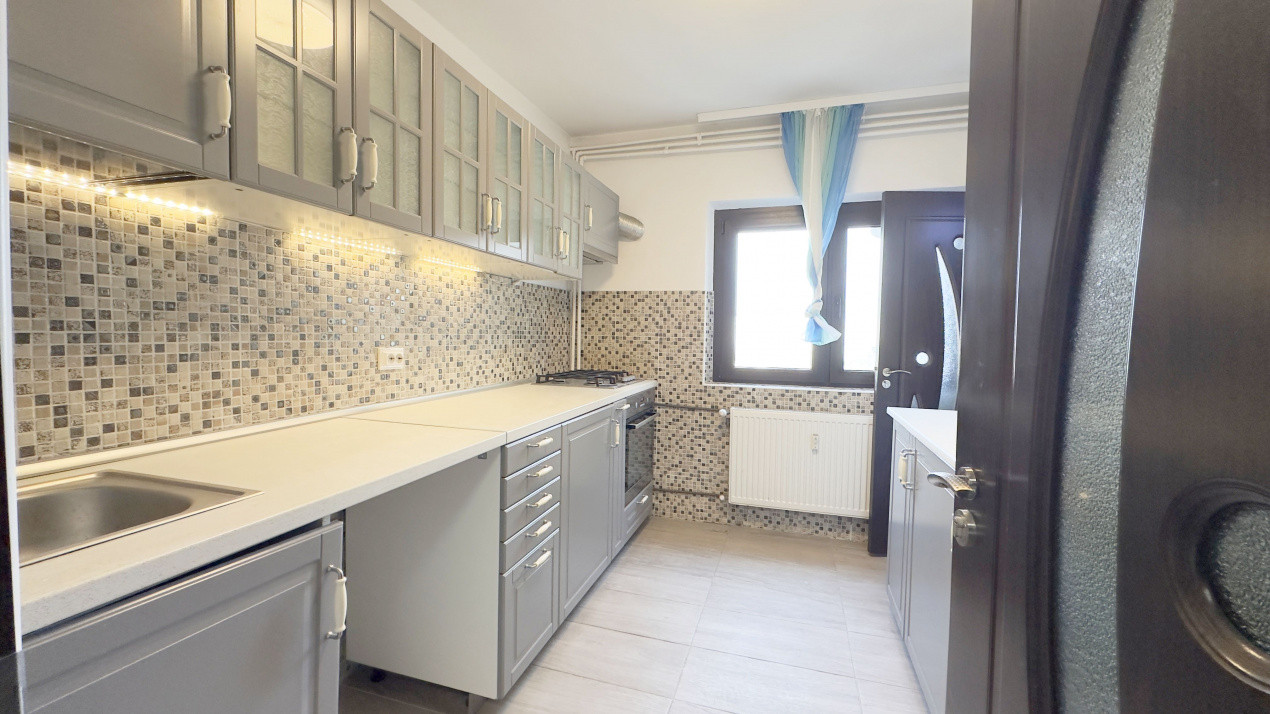 Apartament luminos 3 camere, decomandat, vedere liberă, Vitan