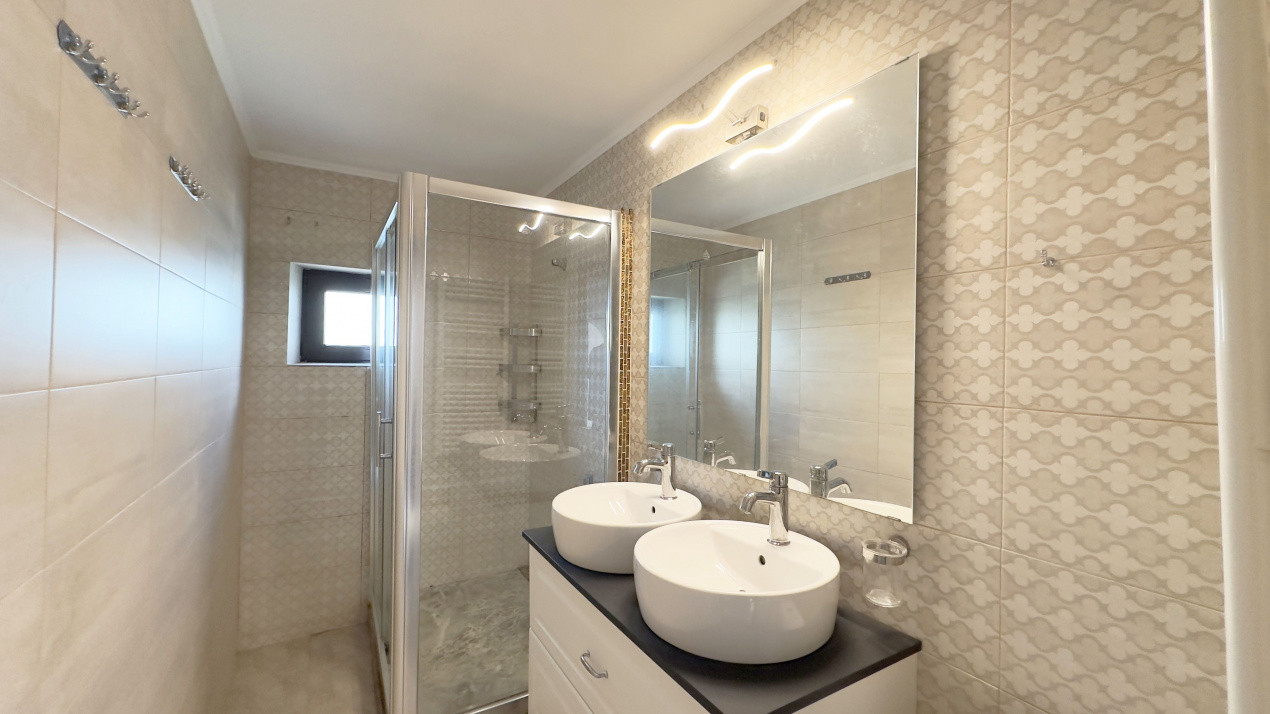 Apartament luminos 3 camere, decomandat, vedere liberă, Vitan