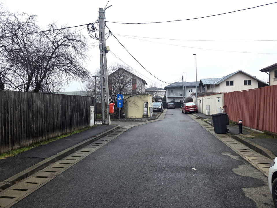 De vanzare lot 450mp in Bragadiru-Cartier EMINESCU(toate utilitatile)