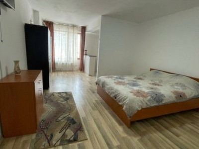 Auchan-Vitan Garsoniera 30 mp,mobilata si utilata,etaj 8