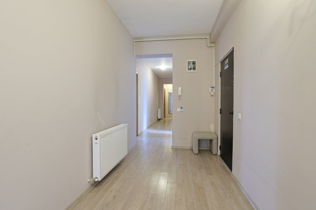 De vânzare apartament tip DUPLEX strada Polonă imobil nou-garaj-boxă
