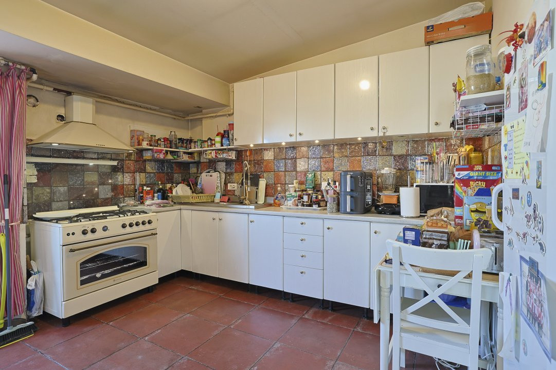 De vânzare apartament tip DUPLEX strada Polonă imobil nou-garaj-boxă