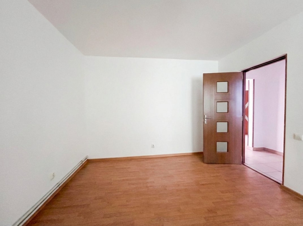 VANZARE 3 CAM, JEAN STERIADI, PARTER, DECOMANDAT