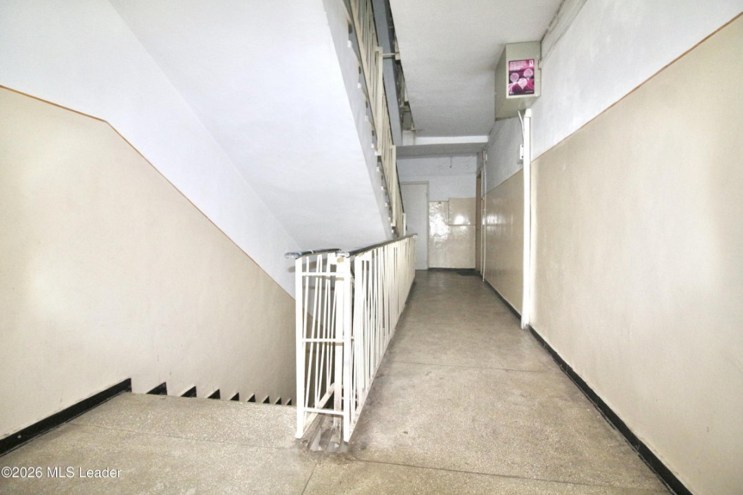 EROII REVOLUTIEI- PIATA PROGRESUL, APARTAMENT DECOMANDAT, GATA DE MUTAT!