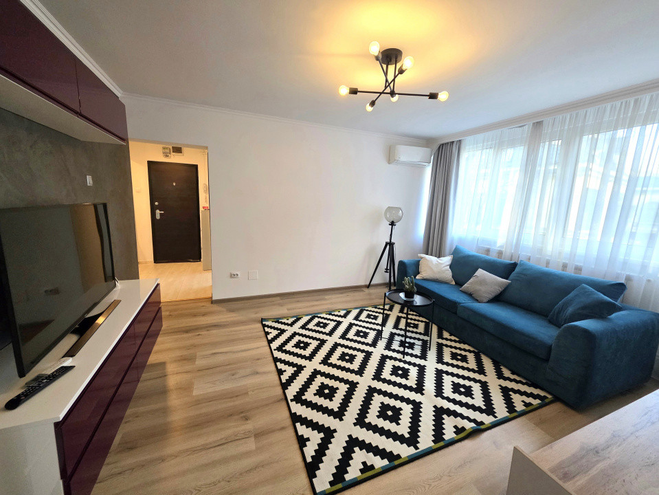 De vanzare 3 camere la Sala Palatului, gata de mutat, fara risc seismic