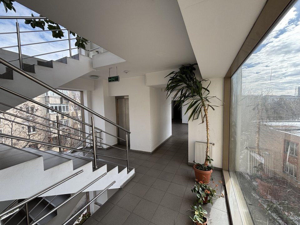 2 Camere la 200m de  Mall Vitan - Bloc 2008 