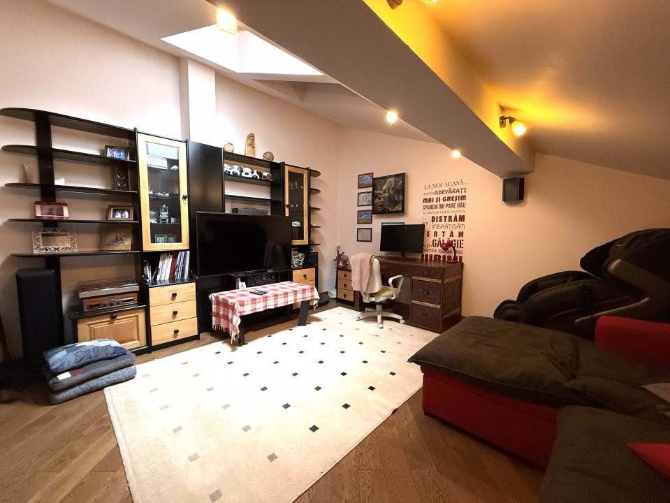 Vilă ultracentrală cu piscină interioară, saună și cramă | Unirii