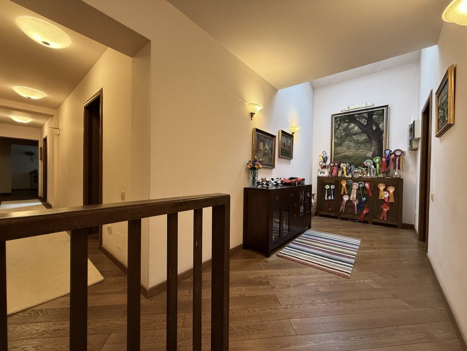 Vilă ultracentrală cu piscină interioară, saună și cramă | Unirii