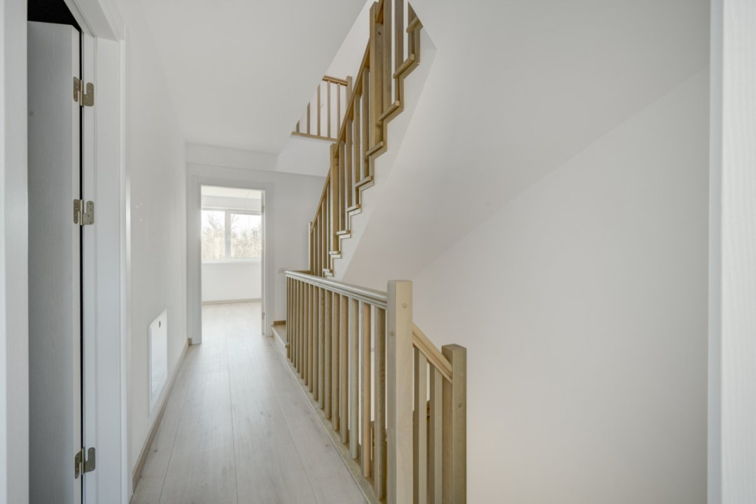 Casa primitoare P+1+M cu 145mp utili și pompă de căldură!