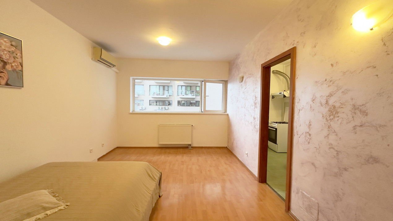 Garsonieră în Răsărit de Soare, parcare inclusă, Auchan Titan