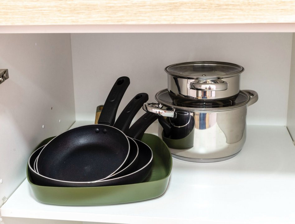 Apartament la doar 500 m de Plaja Levante, cu Licență Turistică Activă