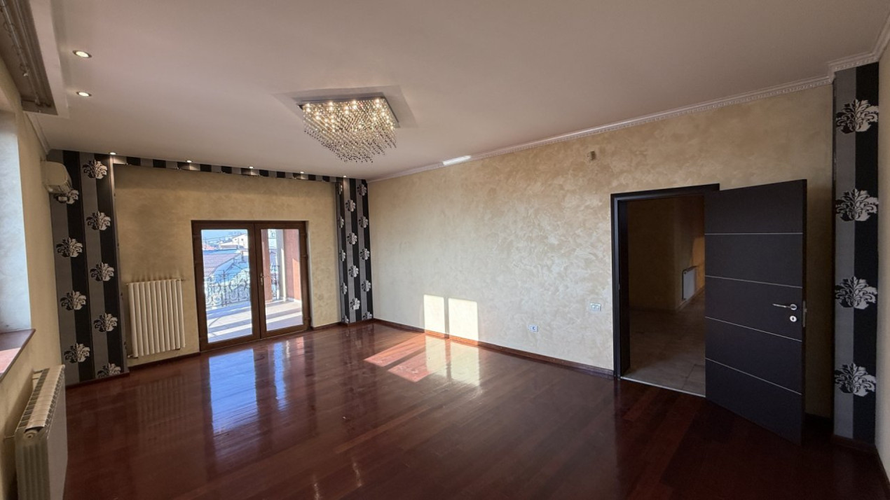 Vila premium, Eroii Revolutiei, Bulevardul Pieptanari