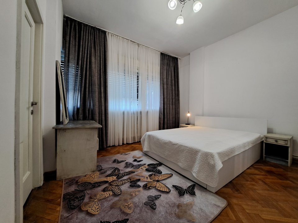 4-ROOM APART IN THE CENTRAL AREA OF THE CITY/APART 4 CAMERE ARMENEASCA
