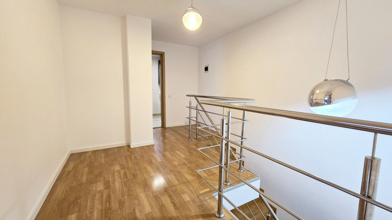 Green City. Casa frumoasa, gradina si liniste de vanzare