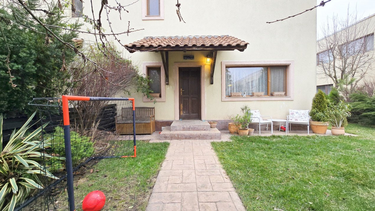 Green City. Casa frumoasa, gradina si liniste de vanzare