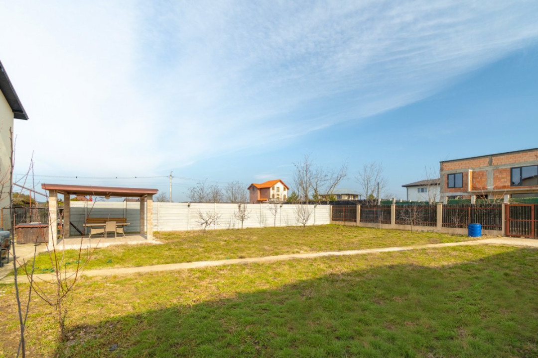 Vila de vanzare Branesti,, teren suplimentar,  gata de mutare si  acces rapid.