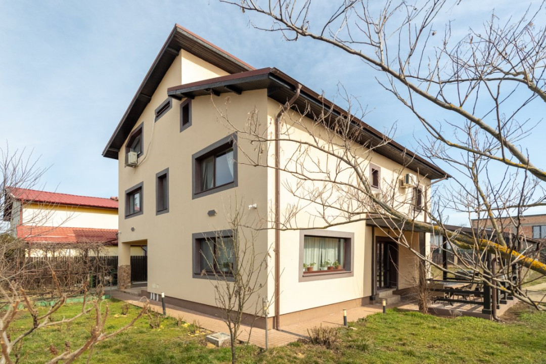 Vila de vanzare Branesti,, teren suplimentar,  gata de mutare si  acces rapid.