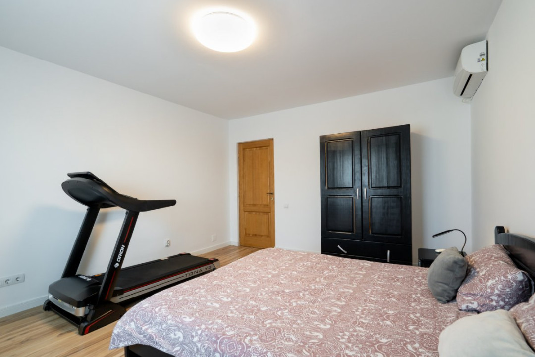 Vila de vanzare Branesti,, teren suplimentar,  gata de mutare si  acces rapid.