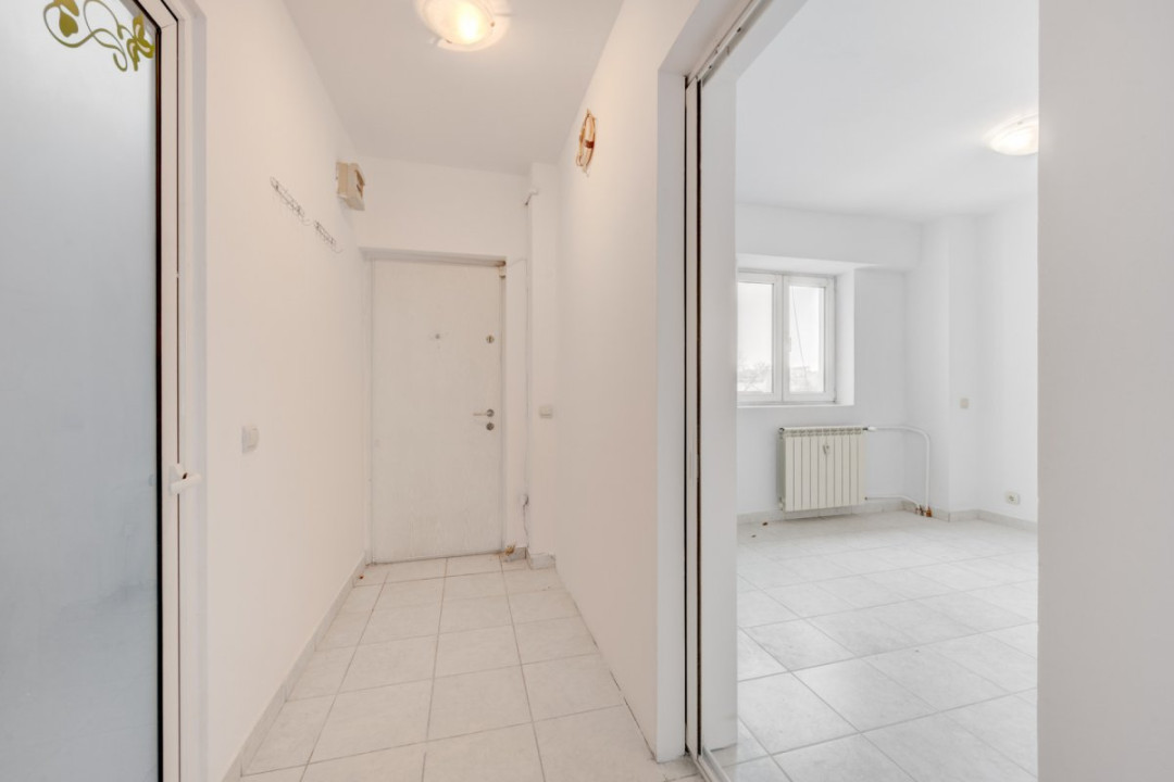 MATEI BASARAB - LABIRINT, APARTAMENT 2 CAMERE 53 MP, BLOC 2001, ETAJ 4!