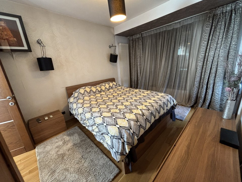 Vila D+P+2 + Piscina  - Andronache