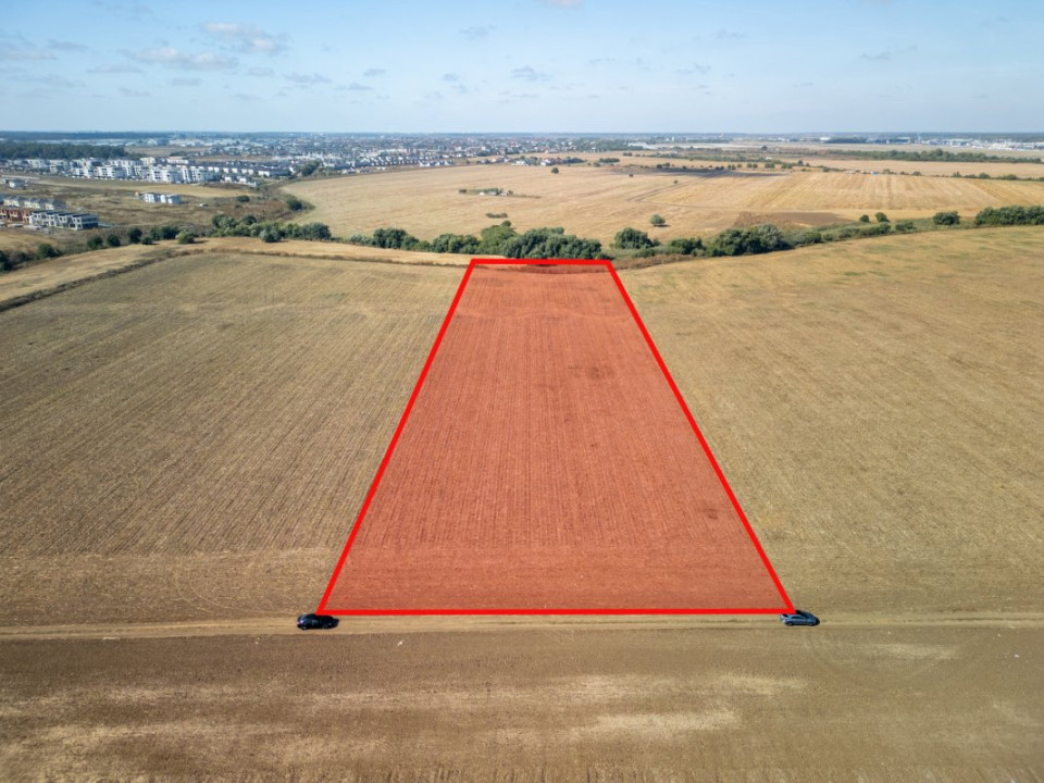 Teren dezvoltare in Tunari