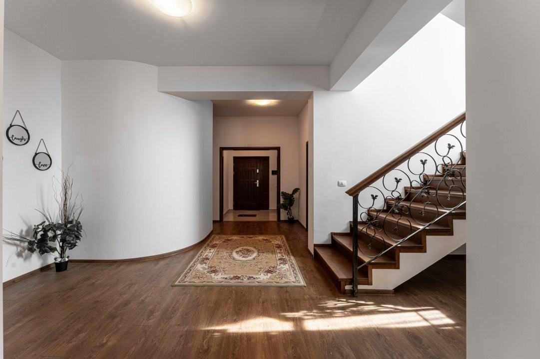 Vilă modernă de vânzare în zona Iancu Nicolae 