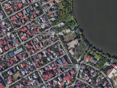 Casa demolabila/renovabila langa Lacul Grivita 