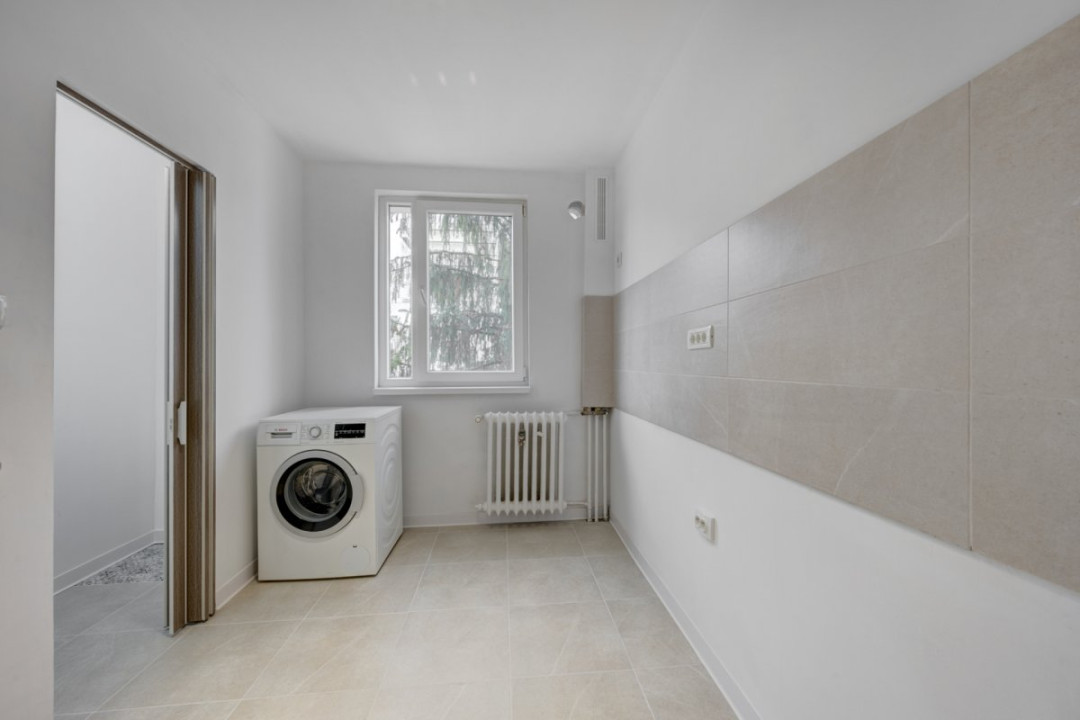 TITAN – OZANA, APARTAMENT 3 CAMERE 66 MP TOTAL, ETAJ 3 DIN 4, RENOVAT! 