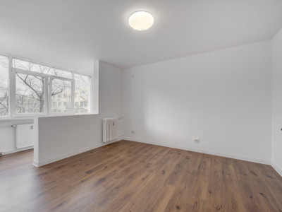 TITAN – OZANA, APARTAMENT 3 CAMERE 66 MP TOTAL, ETAJ 3 DIN 4, RENOVAT! 