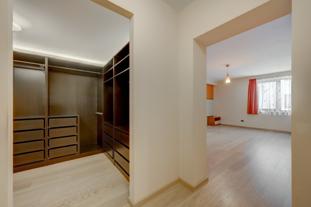 Pipera - Domus Stil - Vila 320 mp, liniste si siguranta!