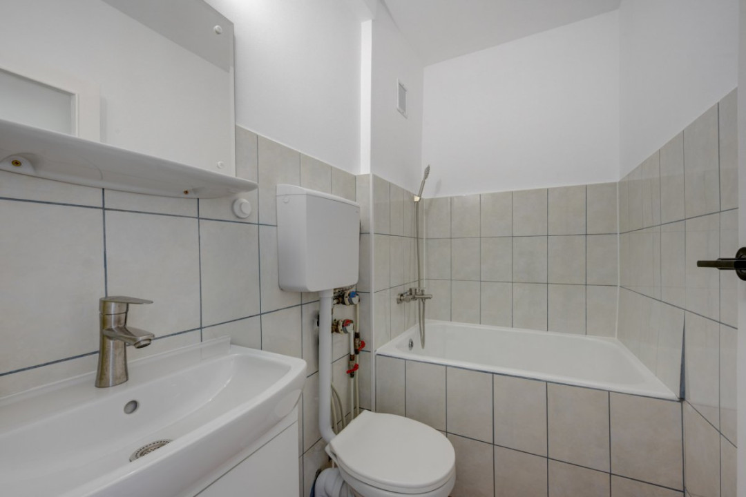 Garsoniera renovata | Costin Georgian | Posibilitate credit