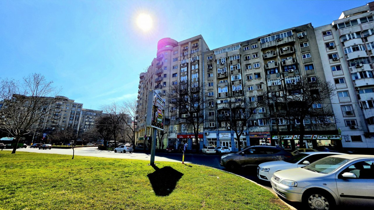 Cerere mare, oferta mica. Apartament 3 camere, Monitorul Oficial