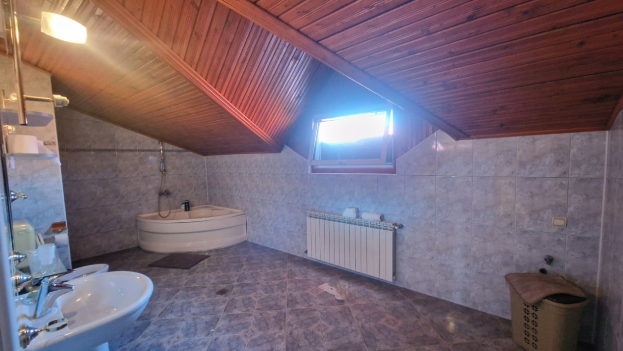 Vila individuala , B-dul Pieptanari !