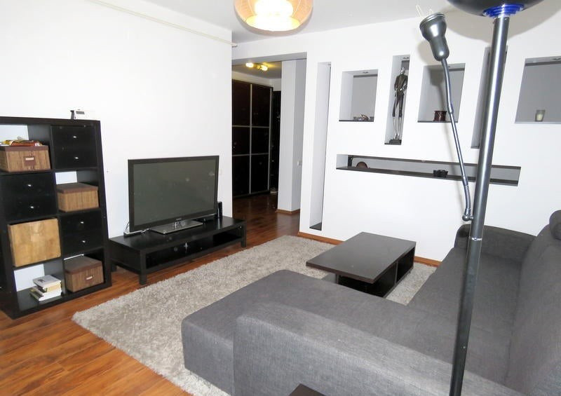 De inchiriat 2 cam. la LUKOIL Lujerului - mobilat si utilat