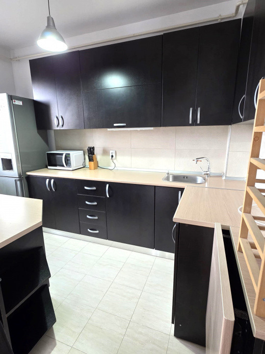 De inchiriat 2 cam. la LUKOIL Lujerului - mobilat si utilat