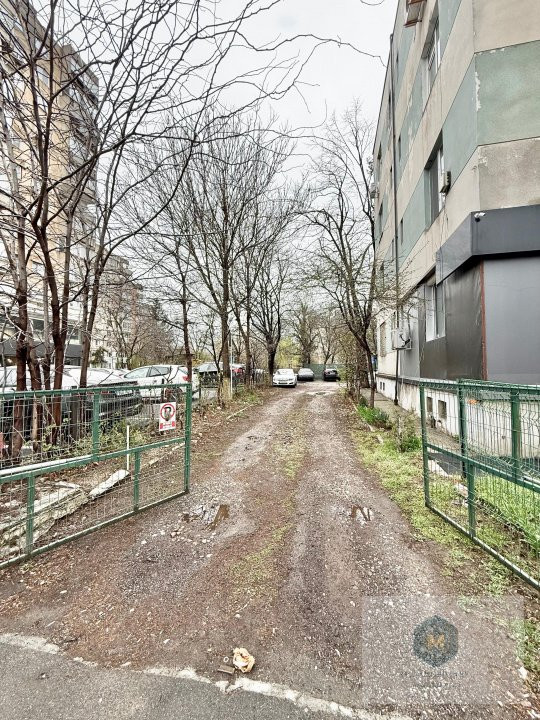 Metrou Lujerului - ap. 3 camere - necesita renovare completa