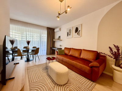 Apartament cu piscina si gradina proprie, nou, la prima inchiriere