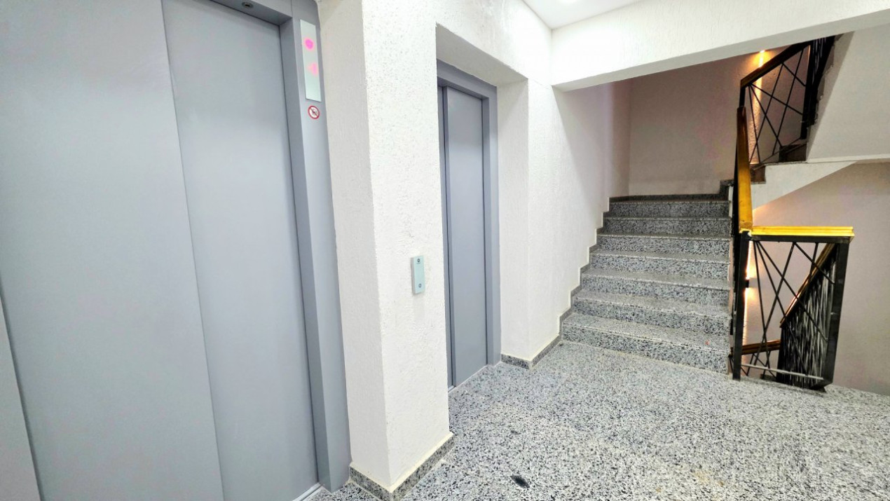 Apartament Studio, la 8 minute de Metrou Berceni, Popesti-Leordeni