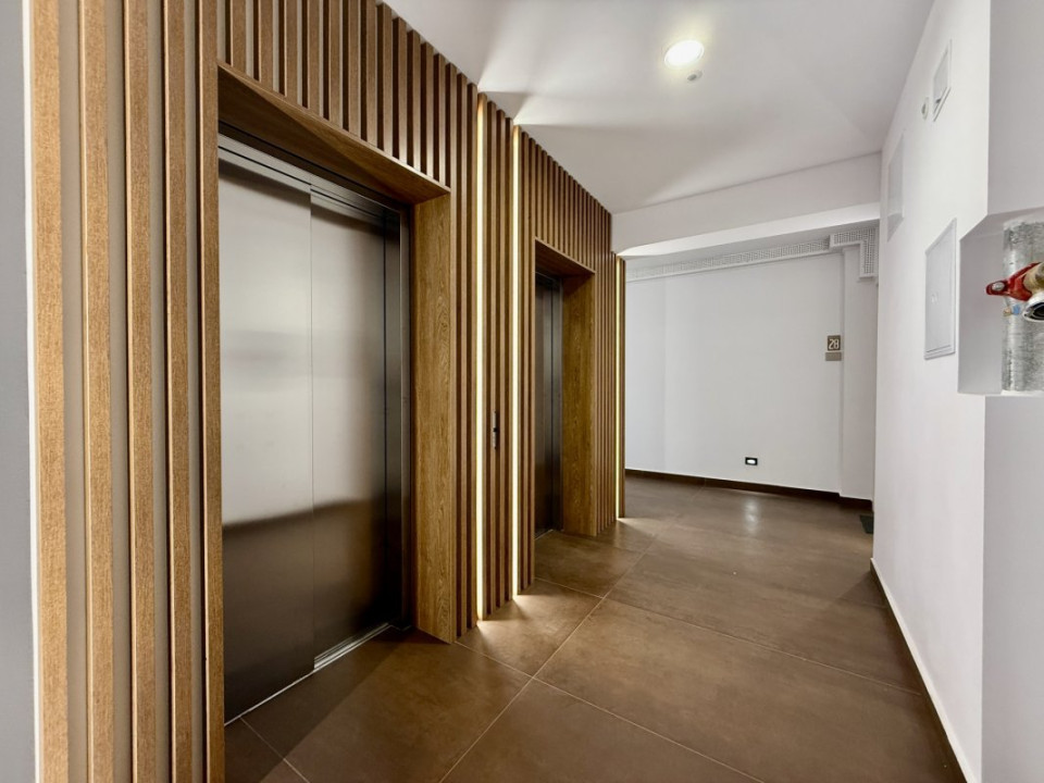 Unirii, apartament cu terasa proprie 40mp, priveliste panoramica 360grade