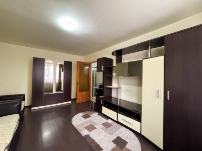 Garsonieră Decomandată 33mp. Bloc Reabilitat. Giurgiului, Grădiștea.