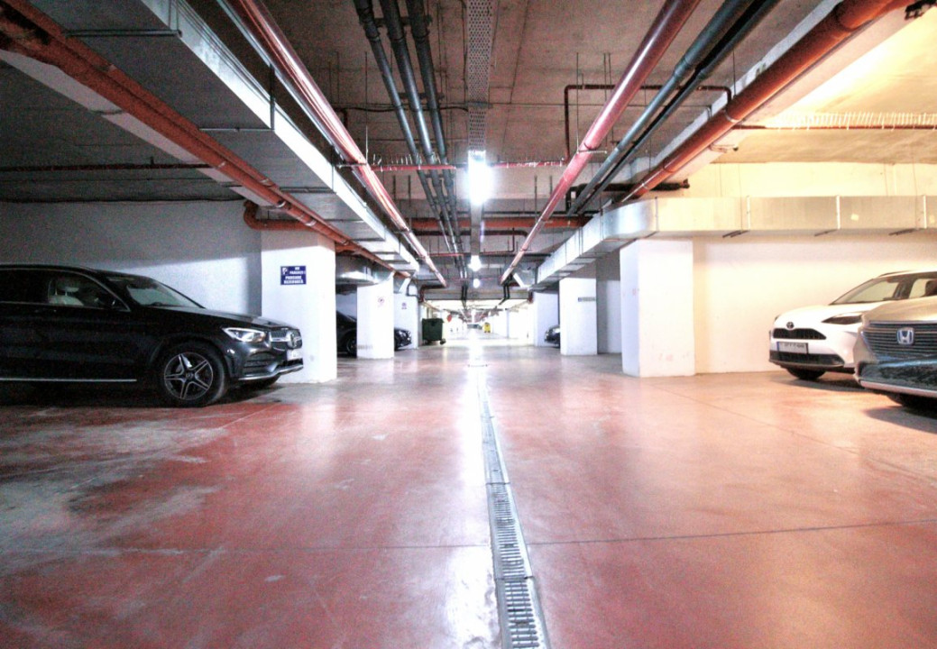 PIPERA-VITA BELLA, COMPLEX PRIVAT, LANGA SCOALA AMERICANA, LOC PARCARE!