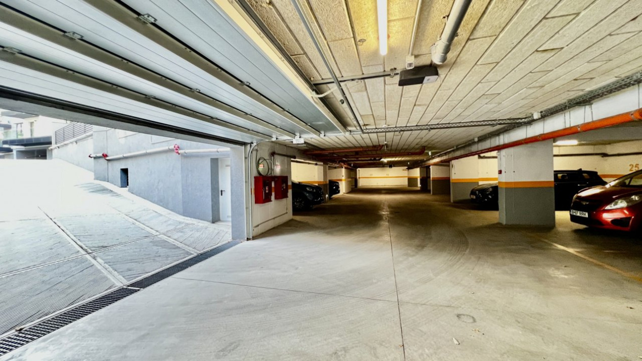 Unirii, 4 camere cu  2 parcari