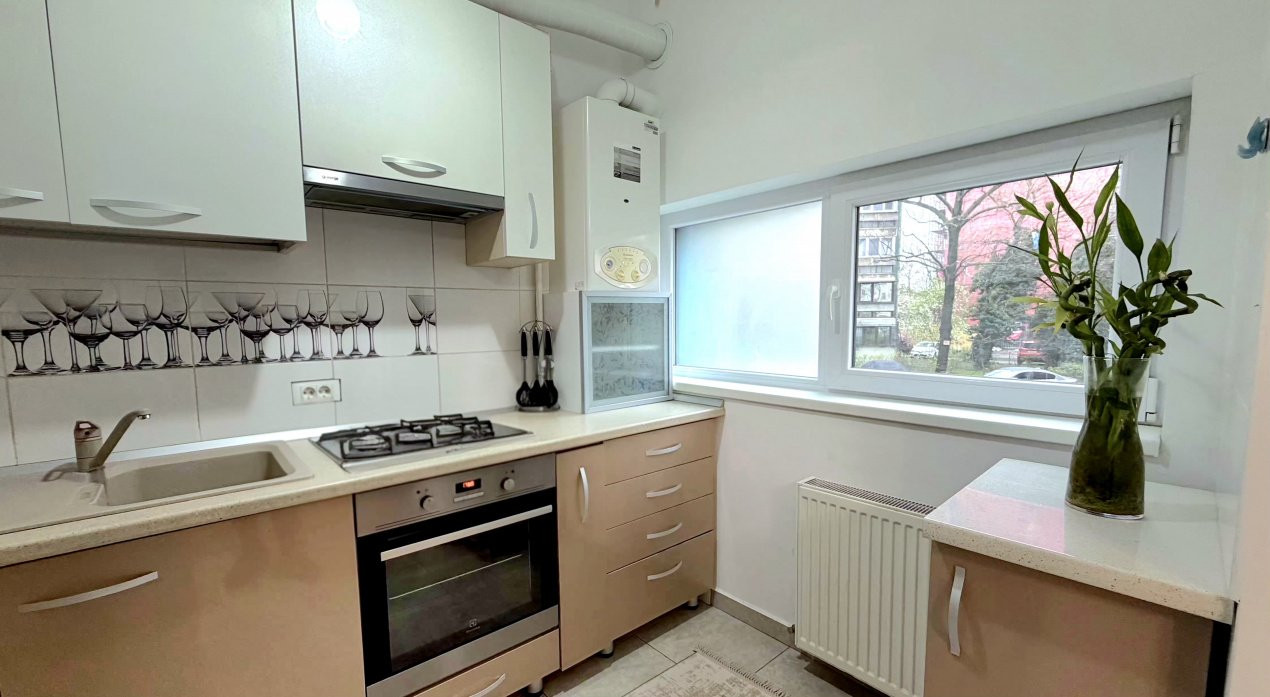 2 Camere - Bld. 1 Decembrie 1918