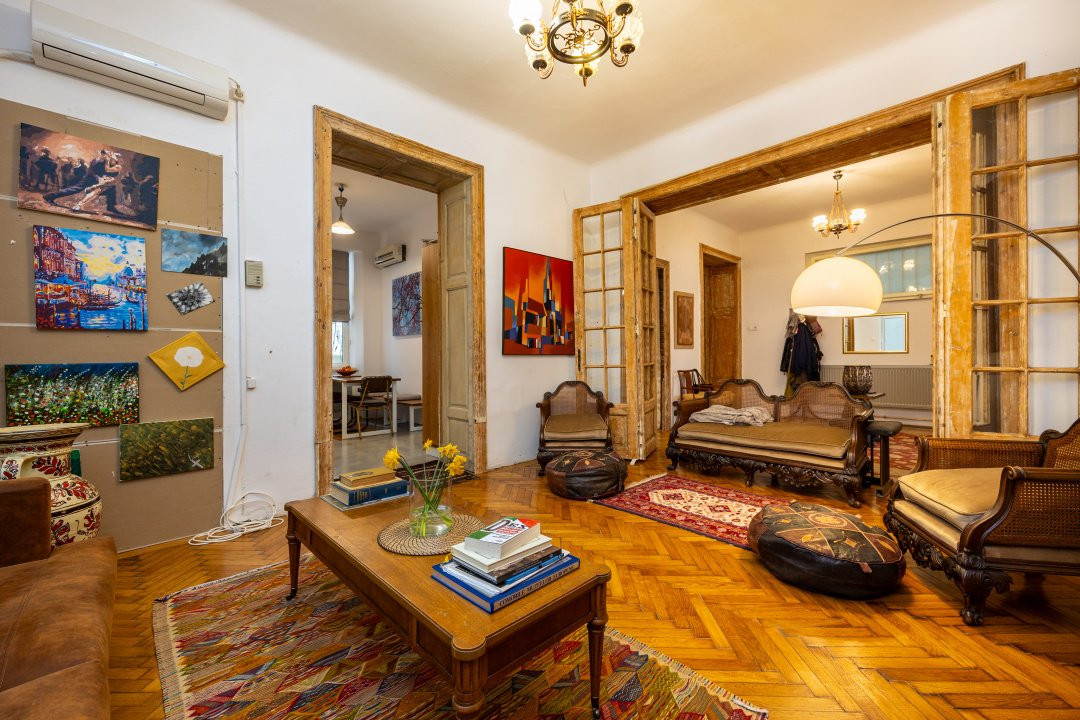 Apartament interbelic premium – 127 mp | Vilă monument istoric | Piata Victoriei