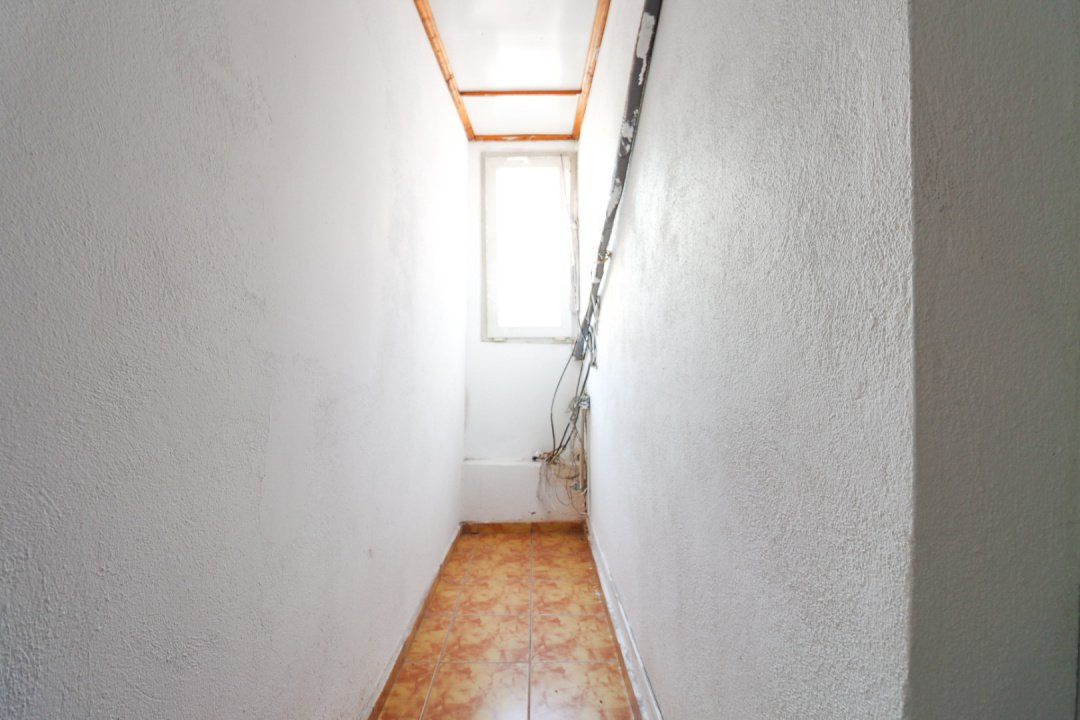 Casă de vânzare cu 5 camere - Piața Iancului/Muncii