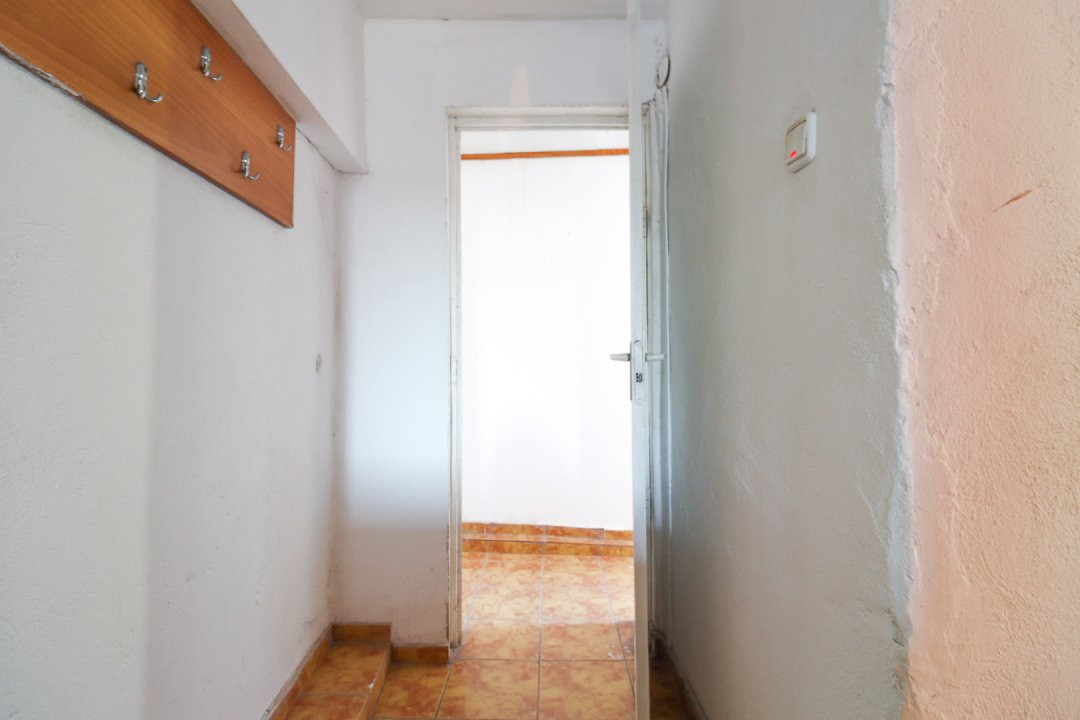 Casă de vânzare cu 5 camere - Piața Iancului/Muncii