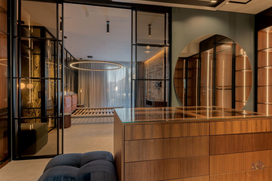 Vila de inchiriat- 6 camere- piscina - pompe de caldura