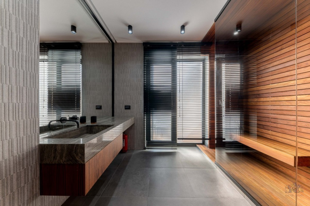 Vila de inchiriat- 6 camere- piscina - pompe de caldura